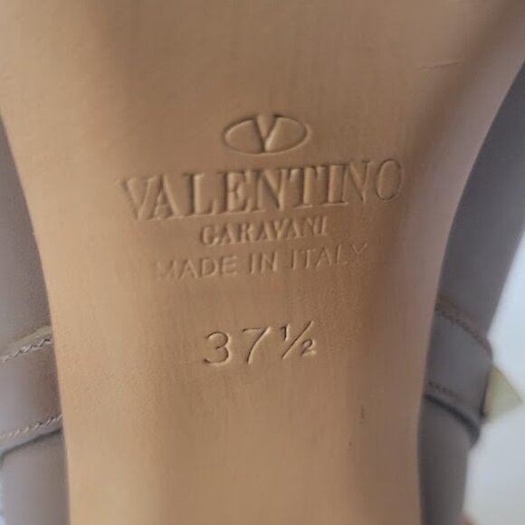 Valentino Garavani Rockstud Strap Heeled Ankle Bootie - Picture 9 of 15